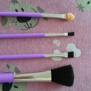 Make-up Brushes