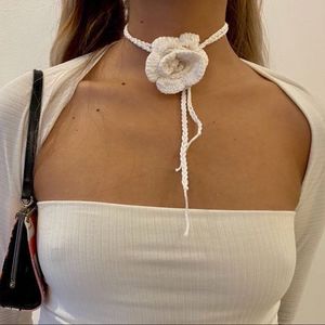 Crotchet Flower Necklace