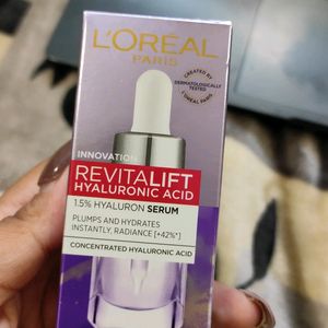 L'OREAL PARIS Revitalift 1.5% Hyaluronic Serum