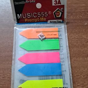 Binder Clips(Pack Of 4) And Arrow Flags(1.3*4.5mm)(2.5*5=125 Sheets)