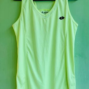 Sports Tank Top || Like New ||