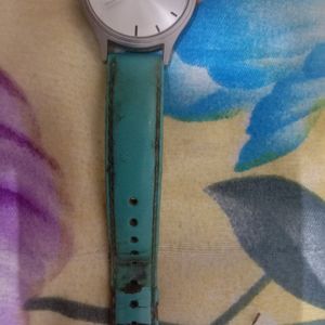 Fastrack Women Wristwatch