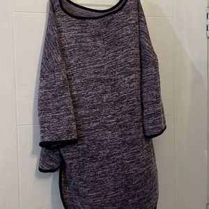 New With Tag Mauve And Black Girlish Top