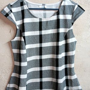 🇦🇺 Ladies Fashion Top Sleeveless Chequered