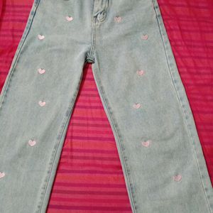 Korean Sweet Heart Jeans 🩷