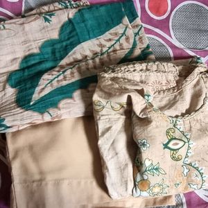 Kurti Set