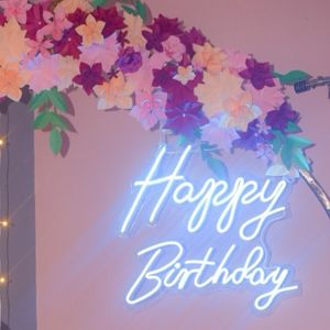 Neon Blue Light ‘HAPPY BIRTHDAY’