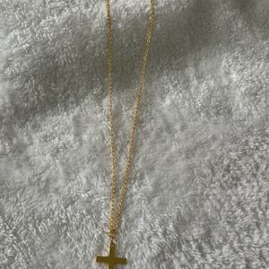 Chain With Cross Pendant