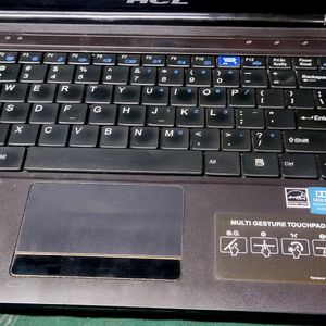 HCL i3 laptop