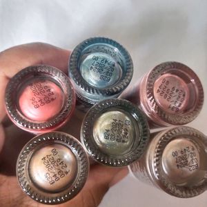 Myglamm Nail Enamel Pick Any 2