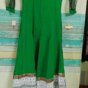 Green Kurti