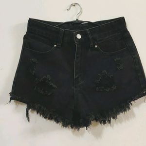 Urbanic Short For Women