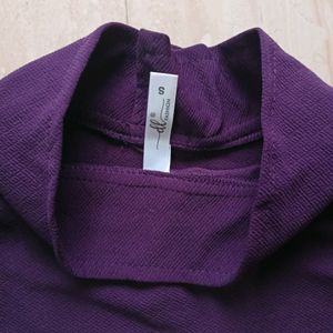 Women's Solid Round Neck Purple Tops & Tunic
