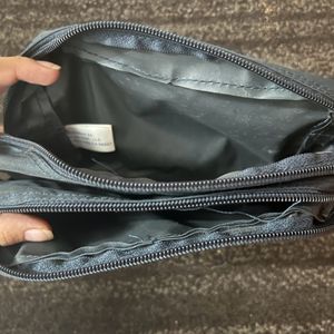 FREEBIE: Multi-pocket Pouch