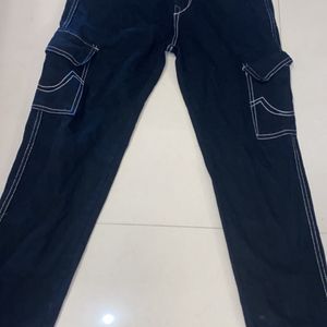 Black Trendy Cargo Jeans