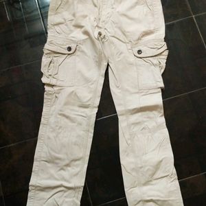 Cream Colored Cargo 8 Pocket Pants - Men Size 32