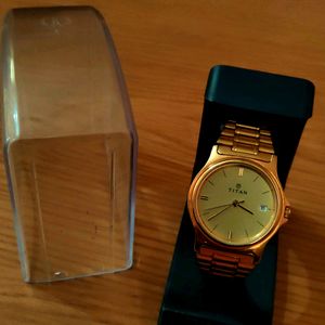 Titan Unisex Golden Watch