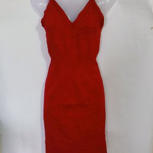 RED BODYCON DRESS