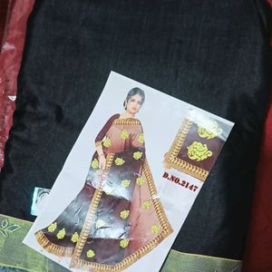 Branded Saree With Blouse