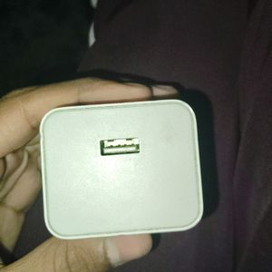 MI ORIGINAL 27W CHARGER FOR SALE!!