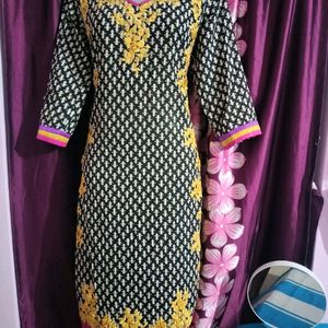 Beautiful Embroidery Kurti