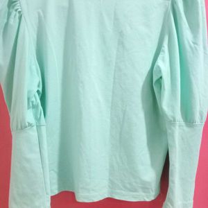 Puff Sleeves Tshirt