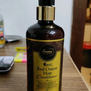 St.Botanica Red Onion hair conditioner