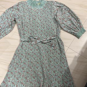 Women‘s Floral Midi Dress