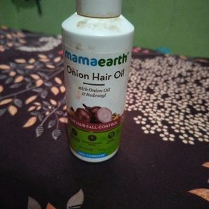 Mamaearth Onion Hair Oil