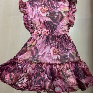 GUESS floral Printed V-neck Flutter Sleeves Dress