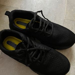 Black Shoes (Size 5)