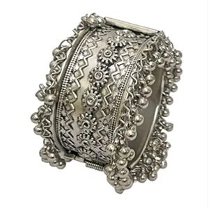 Metal Traditional Oxidised Silver Bangle /Bracelet