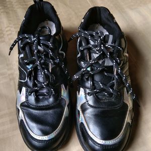 Black Sport Shoes