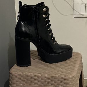 ZARA BOOTS