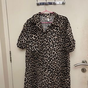 Cheetah Print Long T-shirt