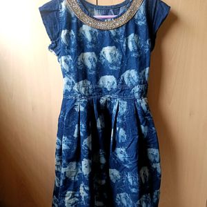 Cute Denim Dress With Glittery Round Neck