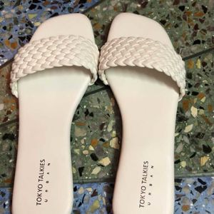 Tokyo TalkiesWomen White Textured Open Toe Flats