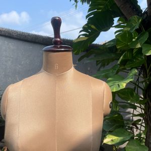 Perfect Mannequin For Your Business