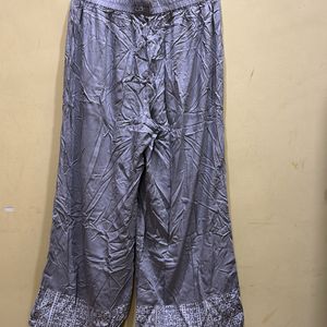 Avaasa Grey Palazzo Size L