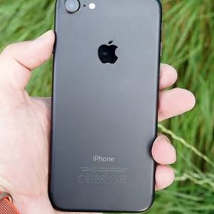 IPHONE 7 BLACK BODY