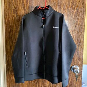 L 42 Nike Jacket For Men