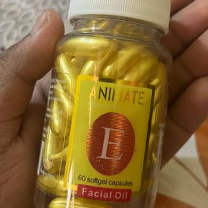 Vitamin E Facial Oil capsules