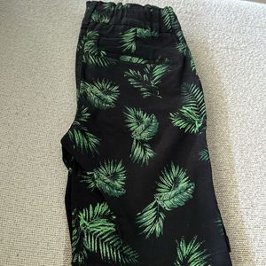 Boys Age 8-10 Shorts In A Very Good Condition.