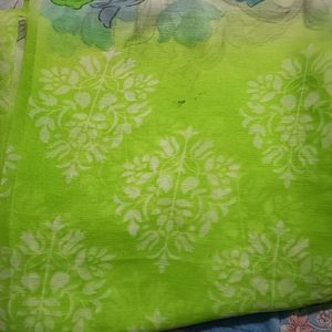 Beautiful Green Colour Saree With Out Blouse