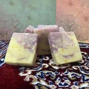 Milk And Lavender Soap 🧼