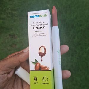 Mamaearth Hydra Matte Lipstick Crayon