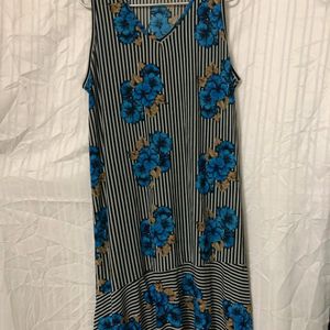 WOMAN'S MAXI DRESS