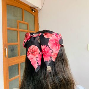 Beautiful Hair Bow For Women And Girls