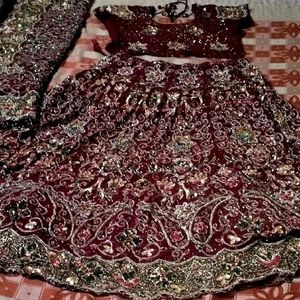 Bridal Lehenga Choli With Dupatta Handwork