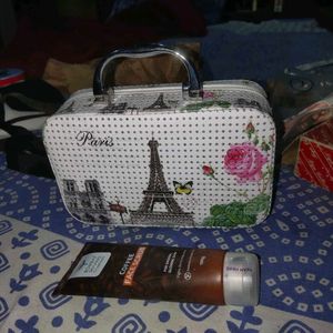 Buy Make Up Bag And Coffe Face Scrub Free